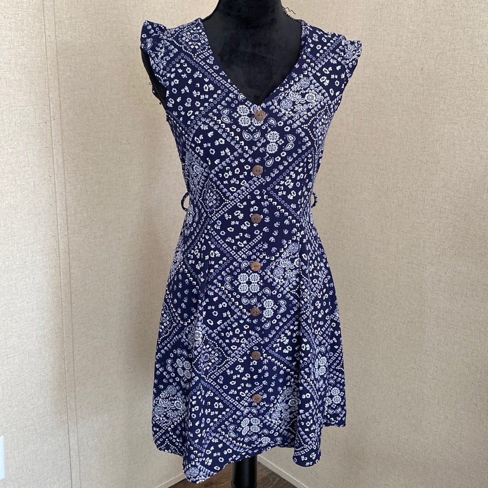 Monteau Los Angles Dress size small - Picture 1 of 7